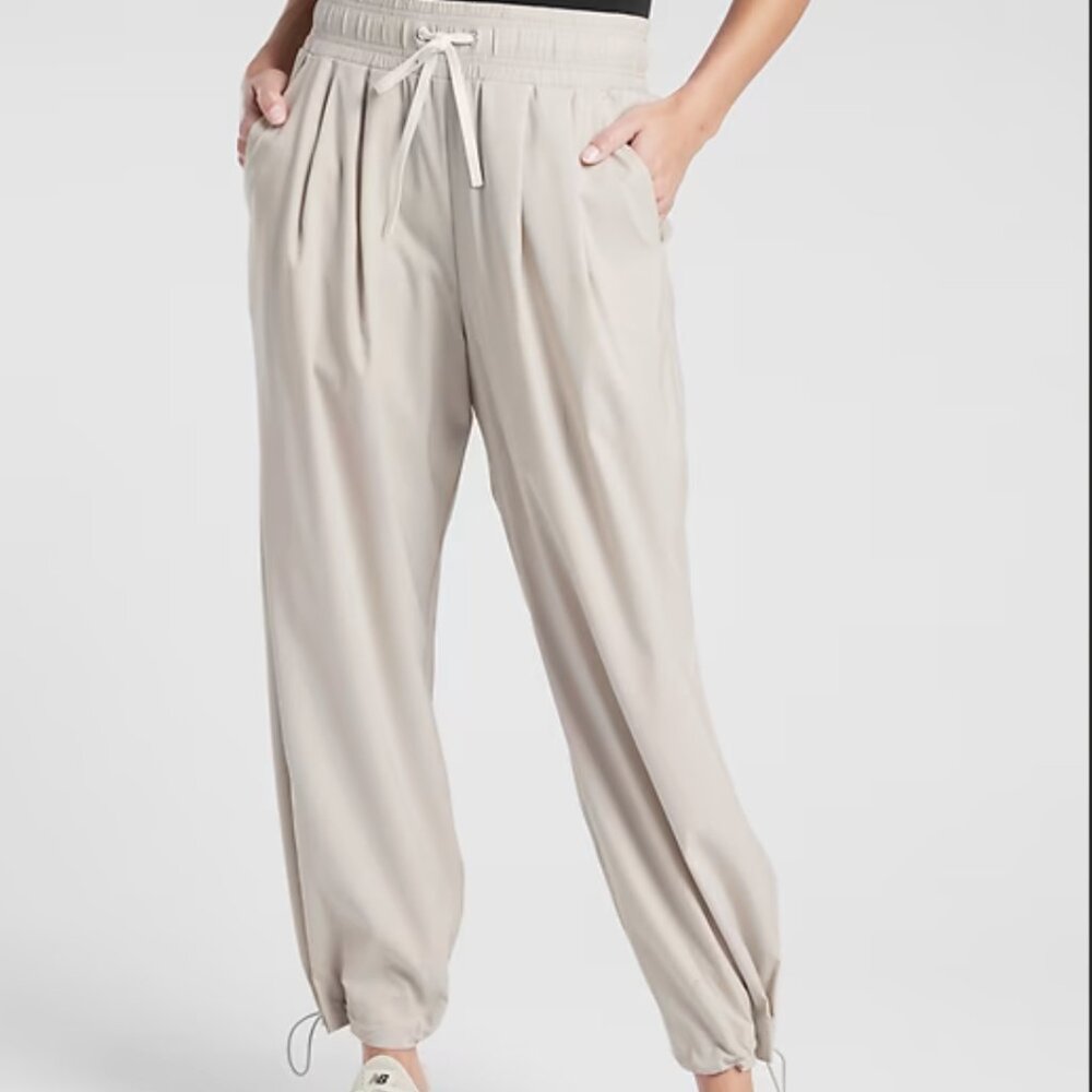 Athleta Revive Pant, Size 12, Abalone Beige Color